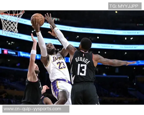 拿1.9亿顶薪，球队老迈带头闹内讧！西部黑马倒下，你们该趁早重建